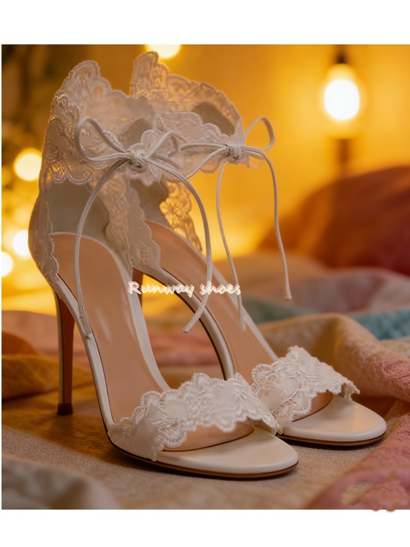 Lace Fabric Lace Single Buckle - Bandage 评论和价格